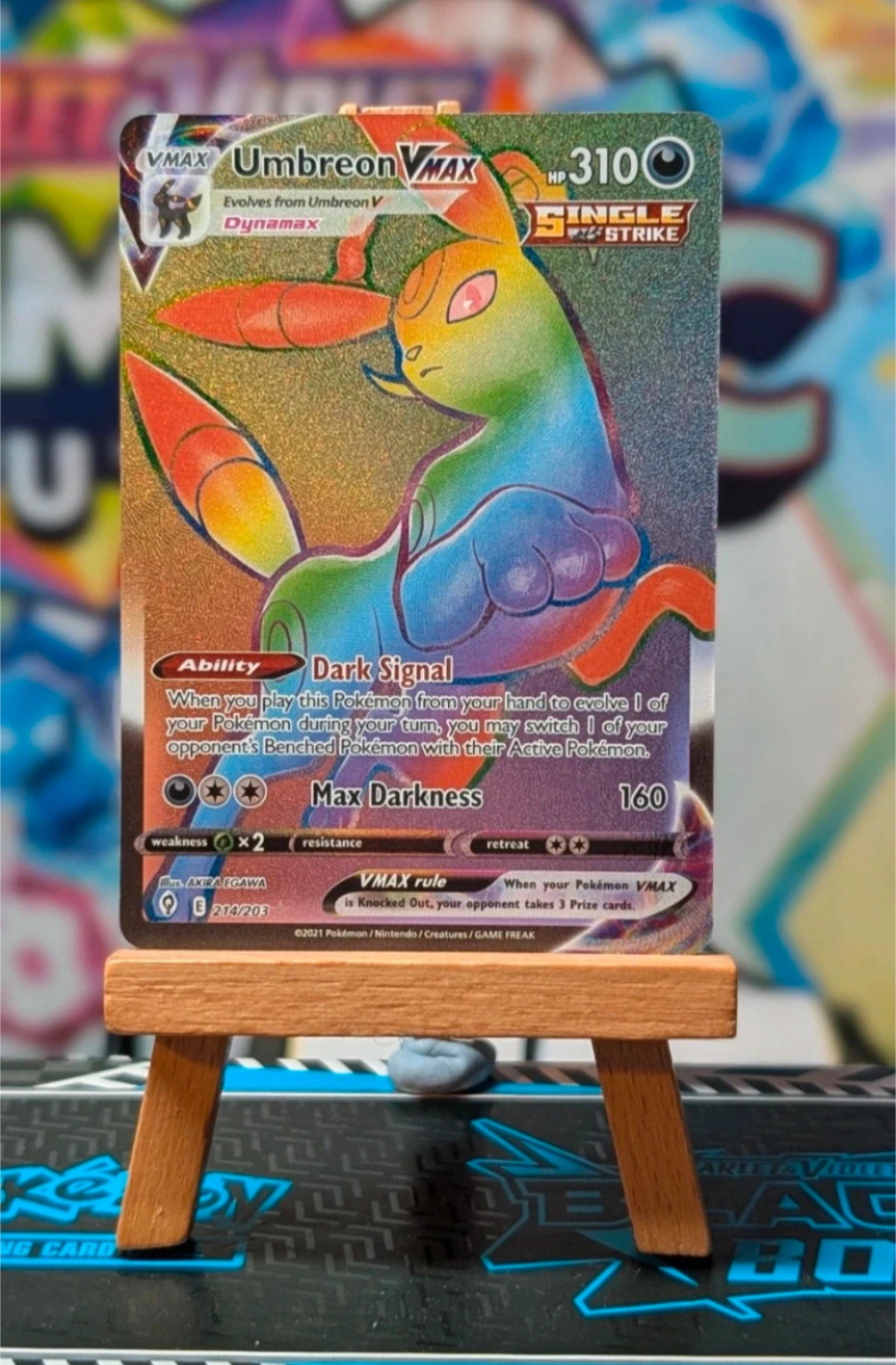 Umbreon VMAX - 214/203